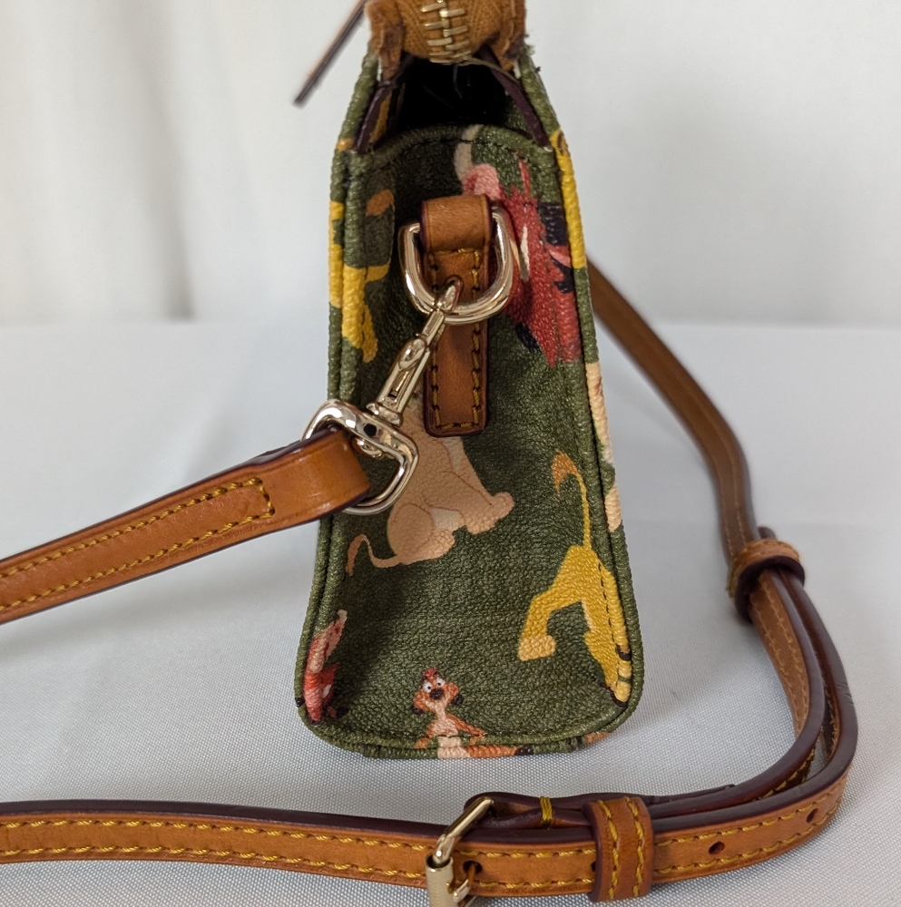 Dooney & Bourke Disney Green 1997 Lion King Crossbody Bag EUC - Picture 11 of 16